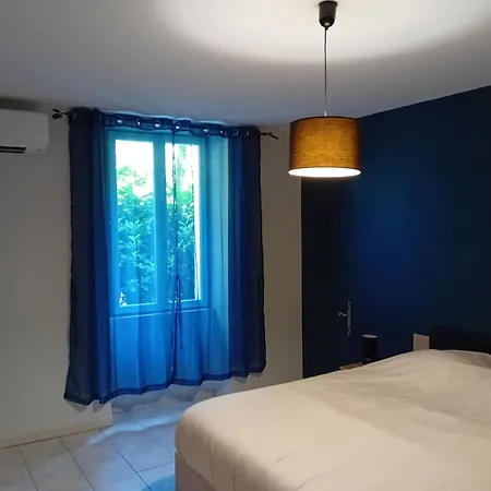 Complet Jusque 6 Personnes