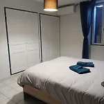 Complet Jusque 6 Personnes Apartamento