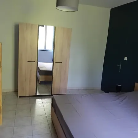 公寓 Complet Jusque 6 Personnes Cruis