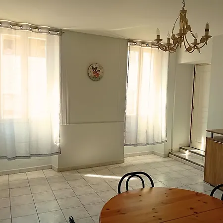 Apartment Complet Jusque 6 Personnes *