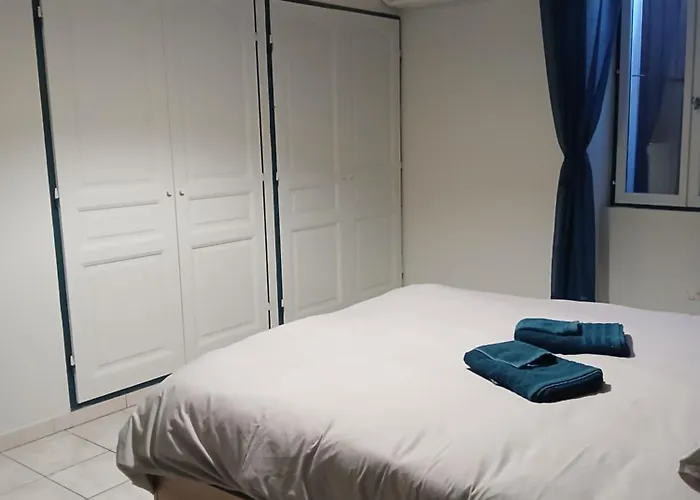 Complet Jusque 6 Personnes Apartment