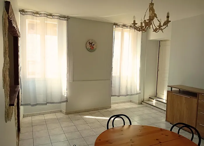 Apartment Complet Jusque 6 Personnes *